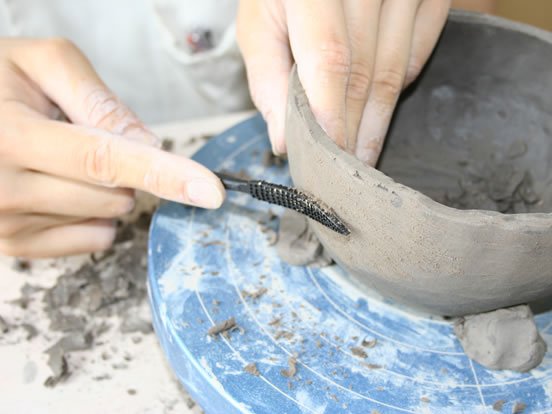 彫塑べらの商品使用イメージです。