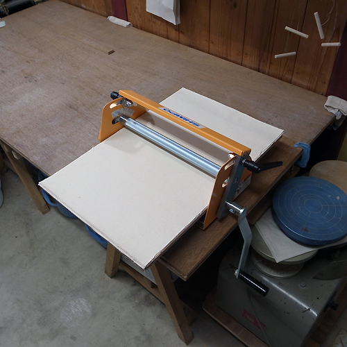 手動タタラ板製作機 TSR 手動タタラ板製作機 TSR