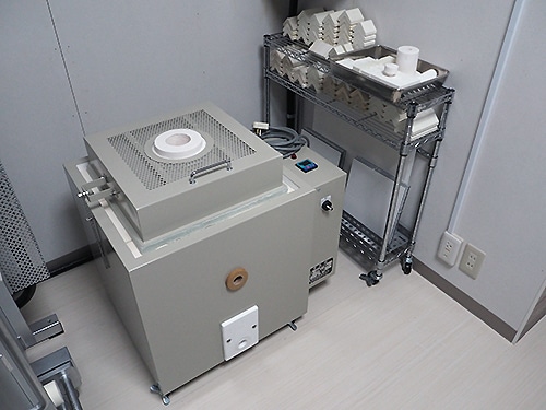 中型電気窯 KY-4N型 中型電気窯 KY-4N型