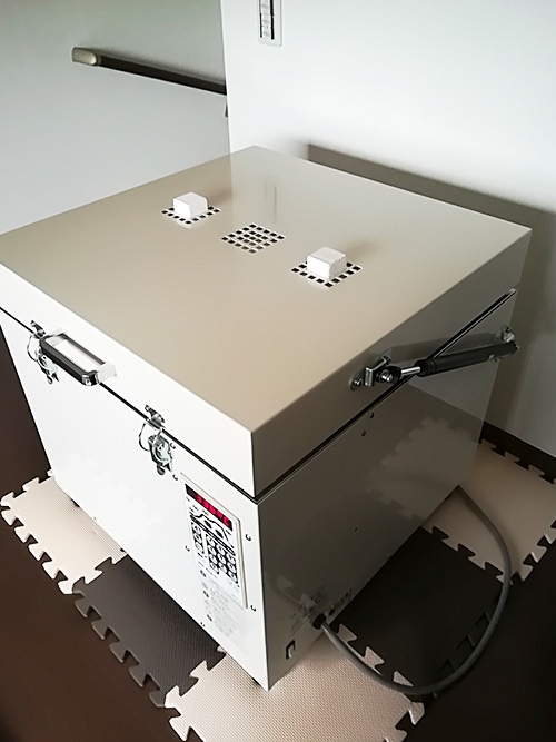 小型電気窯 SV-1型 ホワイト 小型電気窯 SV-1型 ホワイト