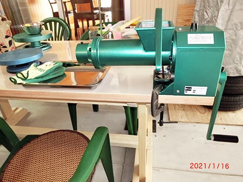 手動式土練機 ミネリー MT-1 手動式土練機 ミネリー MT-1