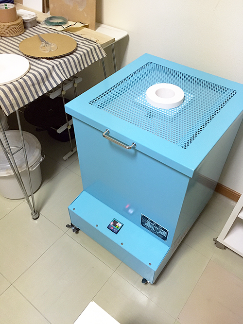 小型電気窯　K-240C　8ステップマイコン付