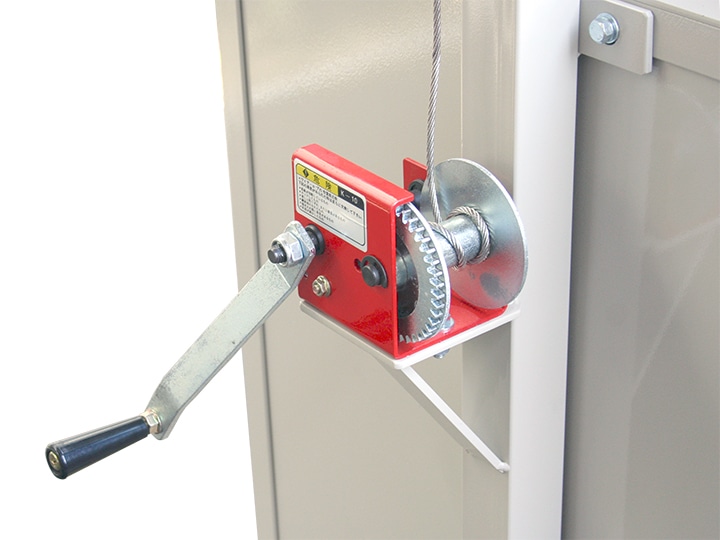 中型電気窯　LR-10　上扉開閉用のウィンチの画像です