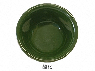 緑色 陶器製 ひび割れ釉薬器 緑色 陶器製 ひび割れ釉薬器 緑色 陶器製 ひび割れ釉薬器 緑色
